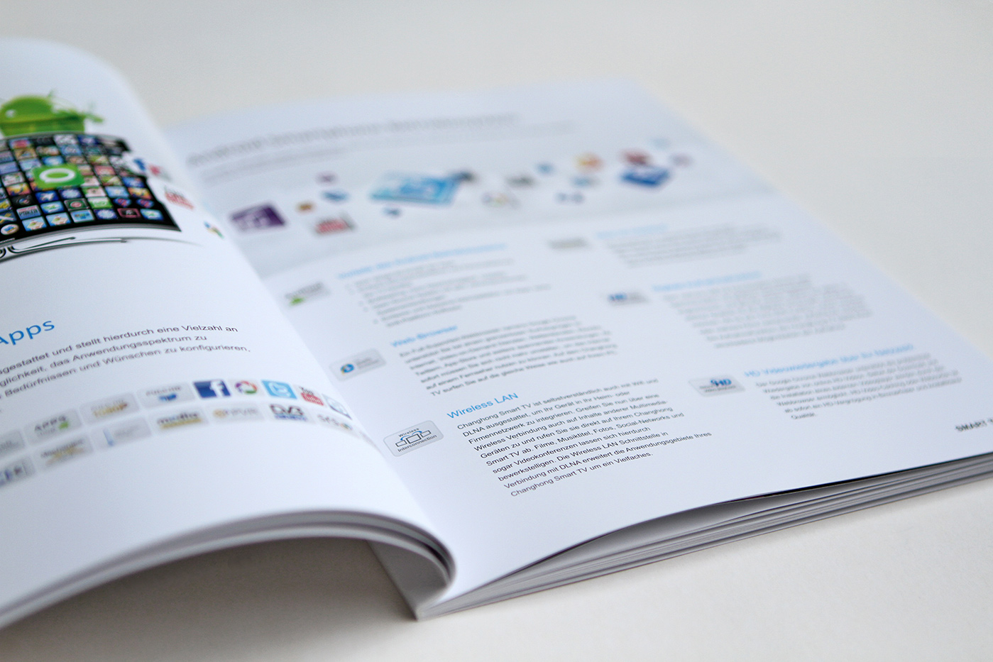 長虹電視海外宣傳畫冊(cè)設(shè)計(jì) 長虹電視海外宣傳畫冊(cè)設(shè)計(jì)